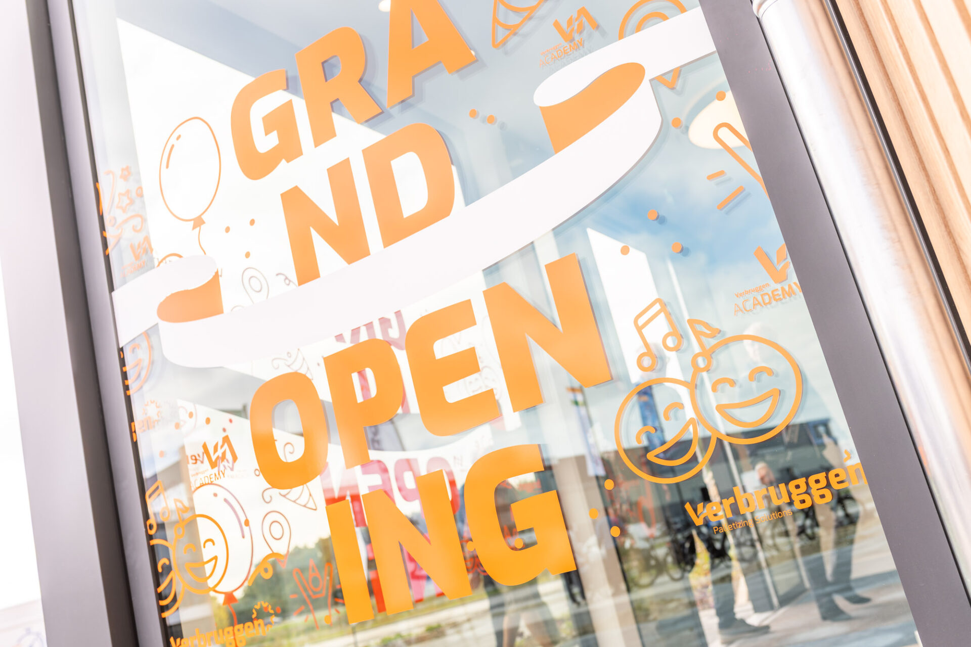 Opening Verbruggen Palletizing Solutions